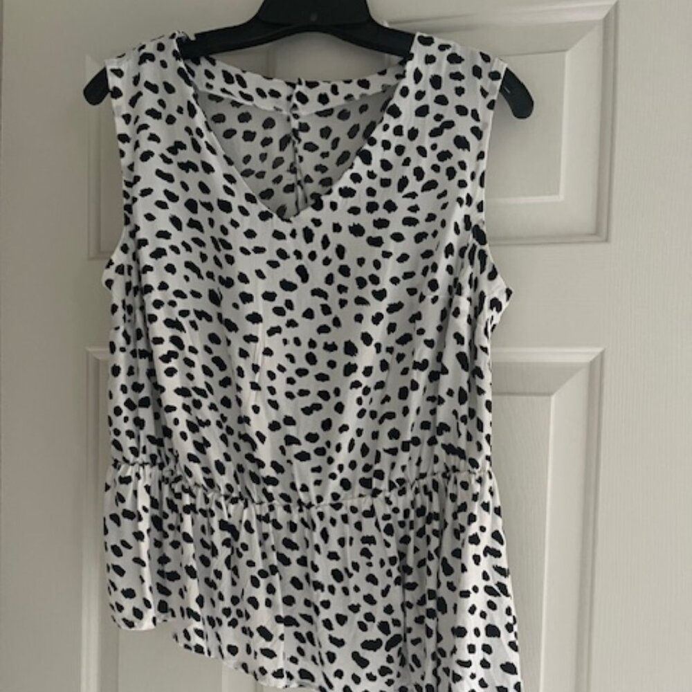 Woman's Top M